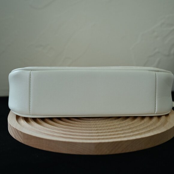 Coach Teri Shoulder Bag In Signature Canvas - Picture 3 of 7